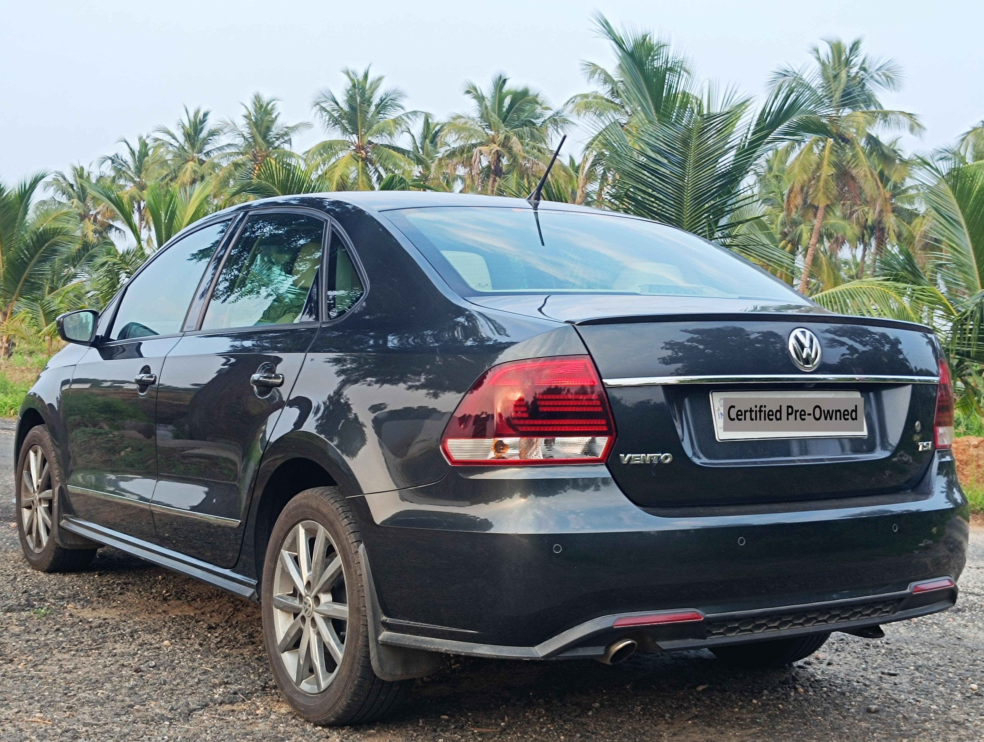 Volkswagen Vento(2015-2019) Highline 1.2 Petrol At